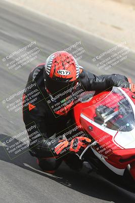 media/May-05-2025-Moto Forza (Mon) [[3c1838c5e5]]/3-C Group/Session 2 (Turn 7 Inside)/
